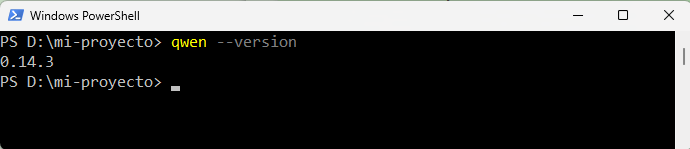 Verificación de versión de Qwen Code en la terminal